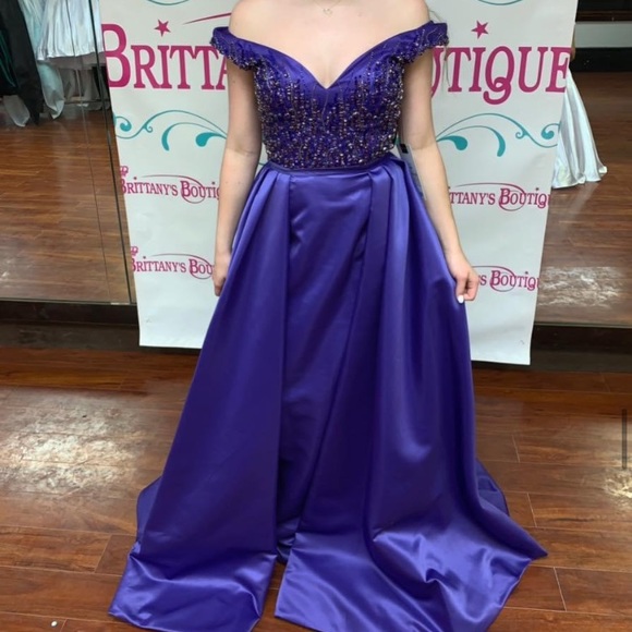 Mac Duggal Dresses & Skirts - Purple Off The Shoulder Mac Duggal Prom Dress